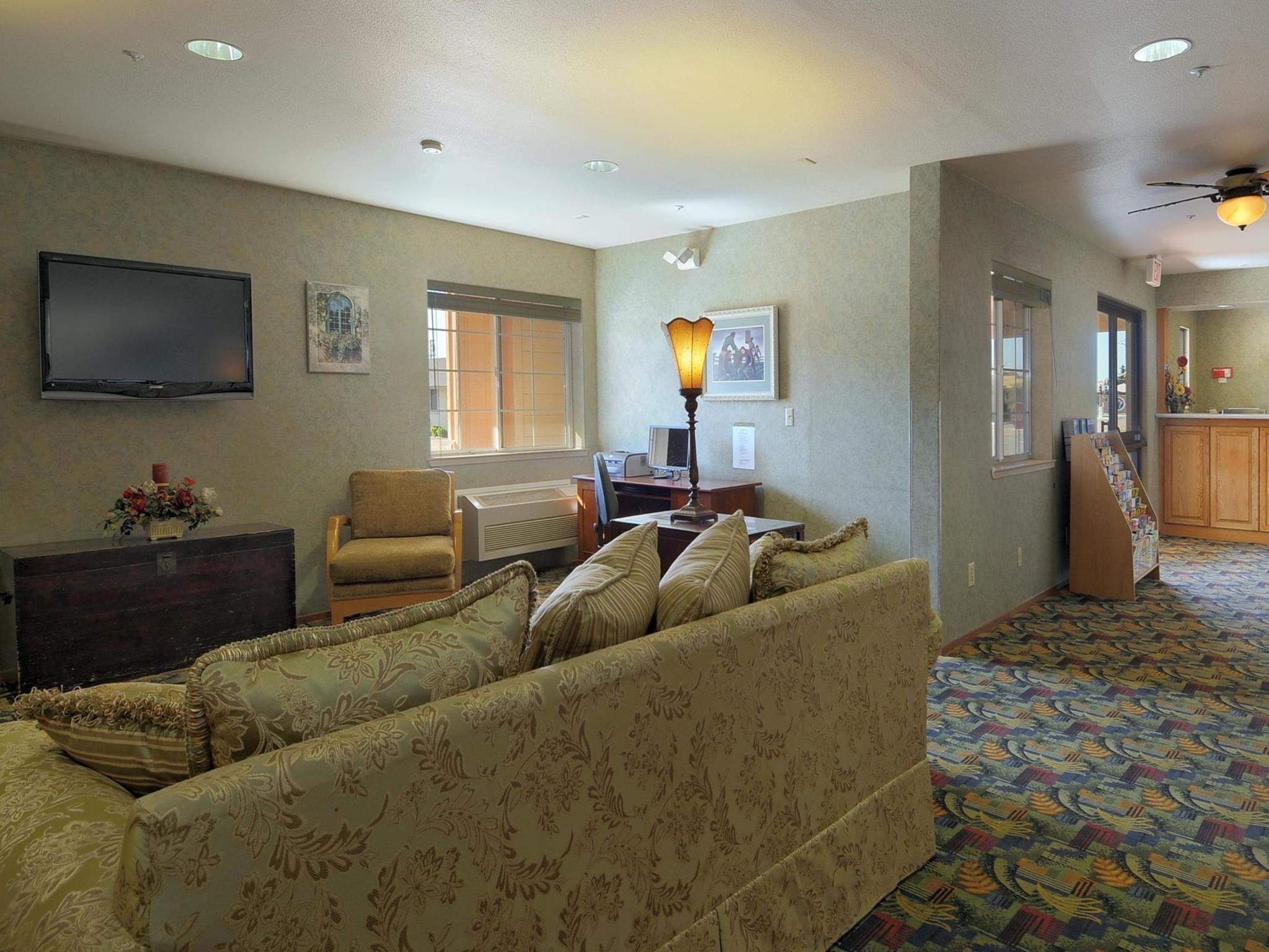 Howard Johnson By Wyndham Salinas Exteriér fotografie